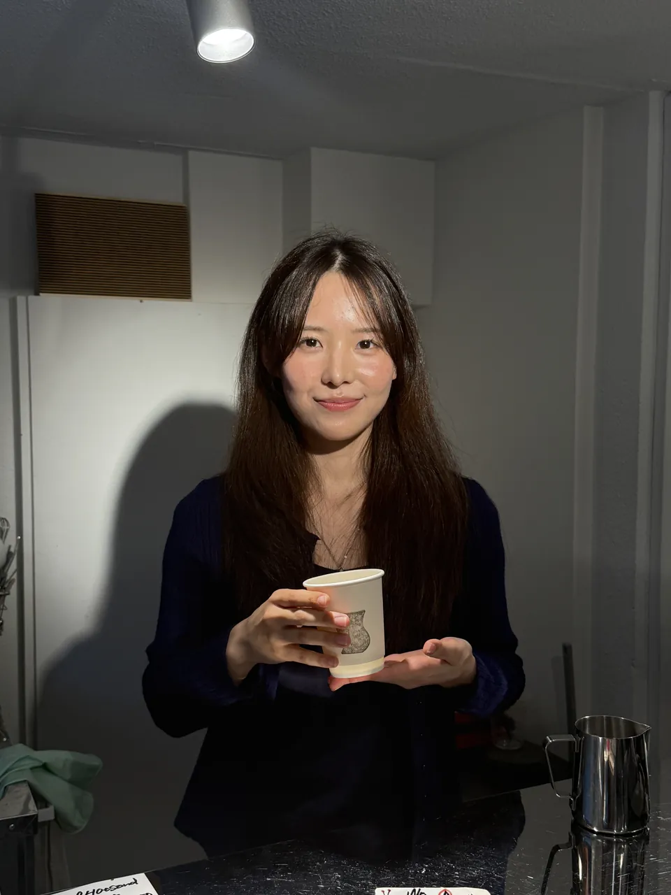 S/CAFEスタッフのワカナ